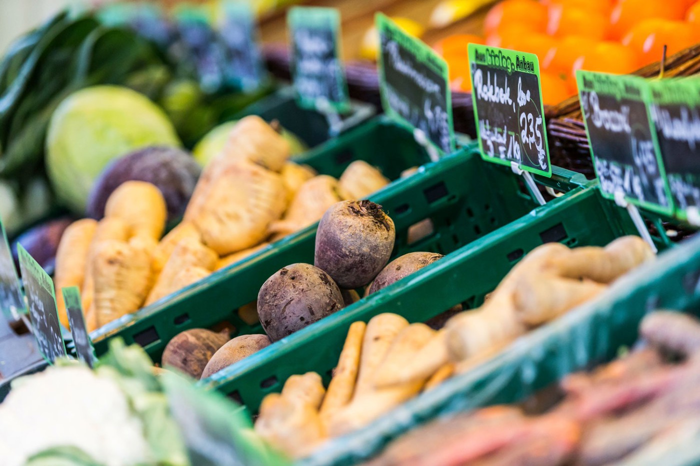 Fotografien und Eindrücke von den Händlern und Produkten vom Carlsplatz